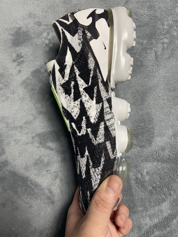 Get Nike Air VaporMax Moc 2 Acronym Light Bone  AQ0996-001