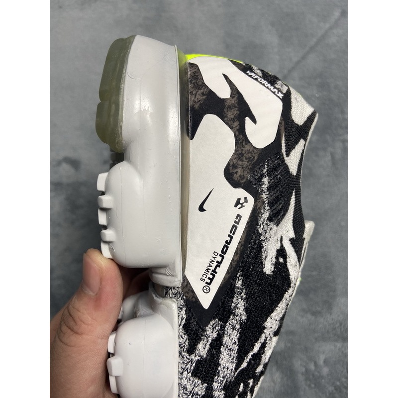 Get Nike Air VaporMax Moc 2 Acronym Light Bone  AQ0996-001