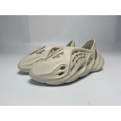 Get Yeezy Foam Runner Sand FY4567 01