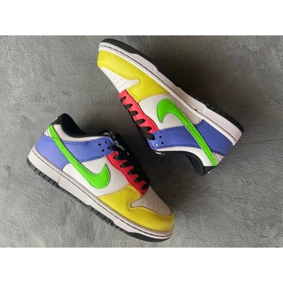 Get Nike Dunk Low Green Strike DD1503-106 01