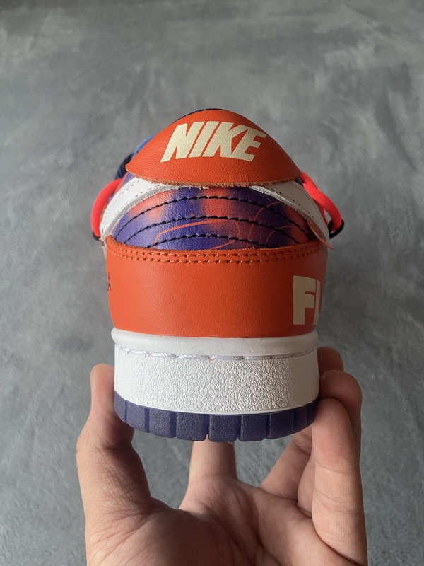 Get Off White x Futura x Dunk Low SB UNC DD0856-801