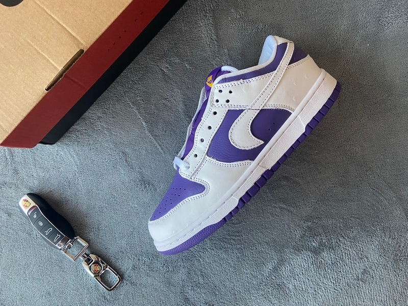 Get Nike Dunk SB Low Flip The Old School DJ4636-100