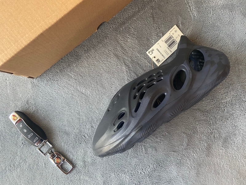 Get adidas Yeezy Foam Runner Mineral Blue GV7903