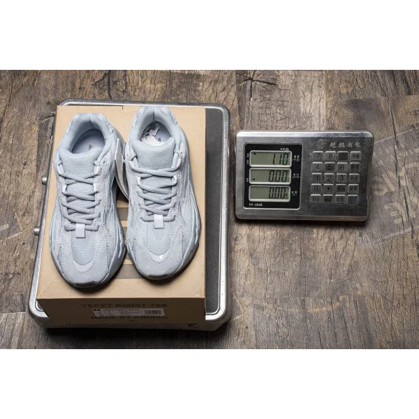Yeezy Boost 700 V2 Hospital Blue FV8424