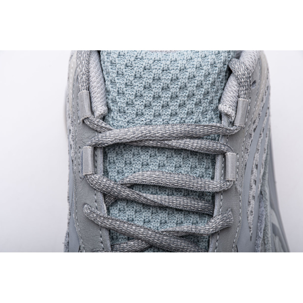 Yeezy Boost 700 V2 Inertia FW2549