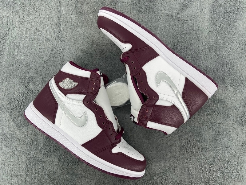 LJR Air Jordan 1 High OG Bordeaux 555088-611