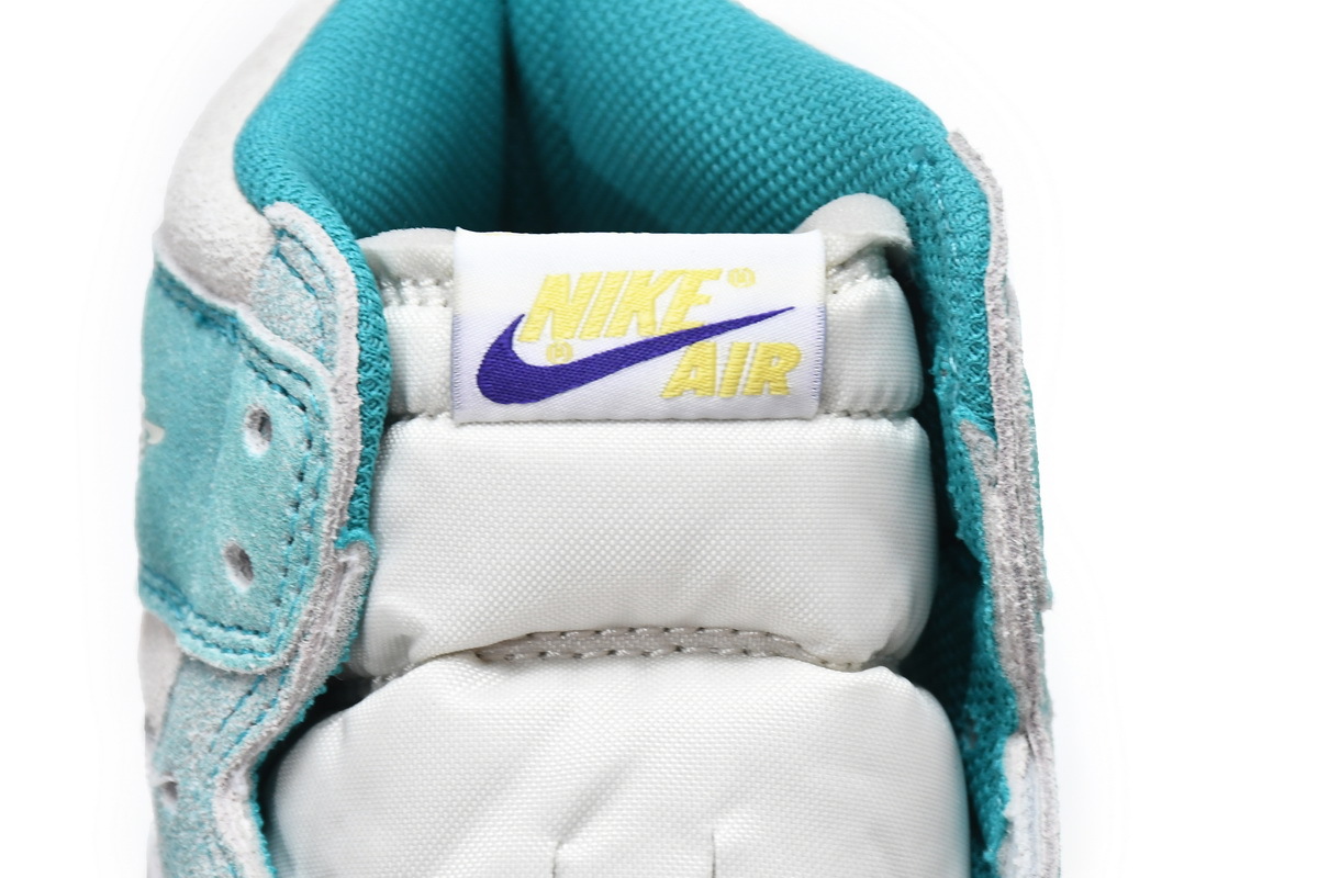 LJR Air Jordan 1 High OG“Turbo Green” 555088-311