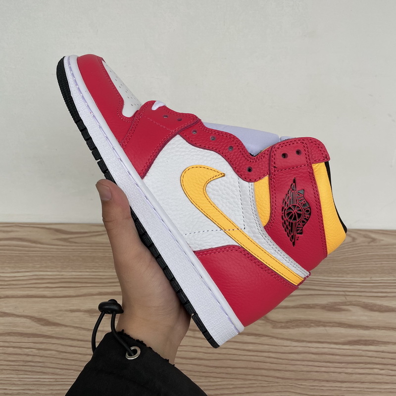 LJR Air Jordan 1 High OG “Light Fusion Red” 555088-603  