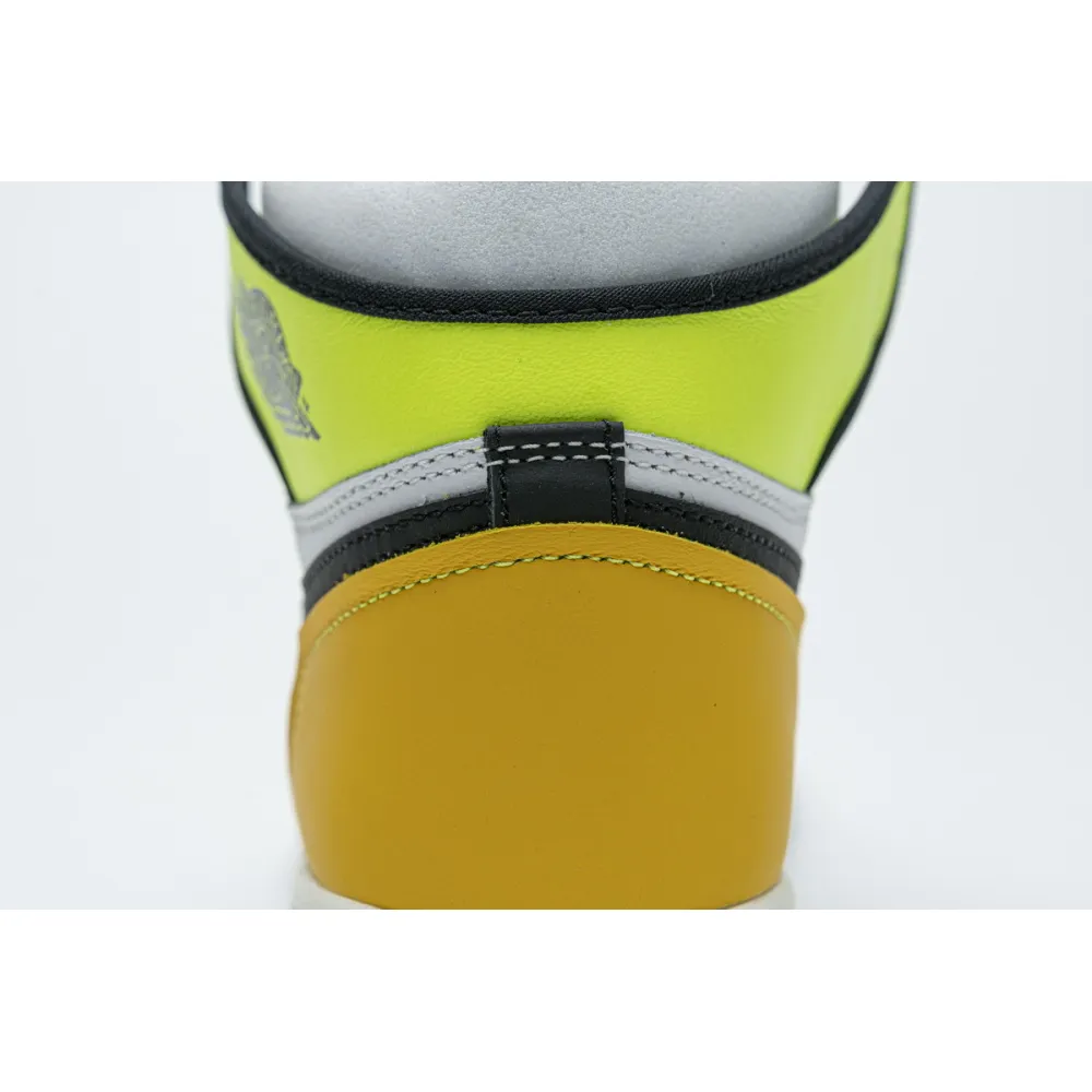 LJR Air Jordan 1 Retro High OG "Volt Gold" 555088-118