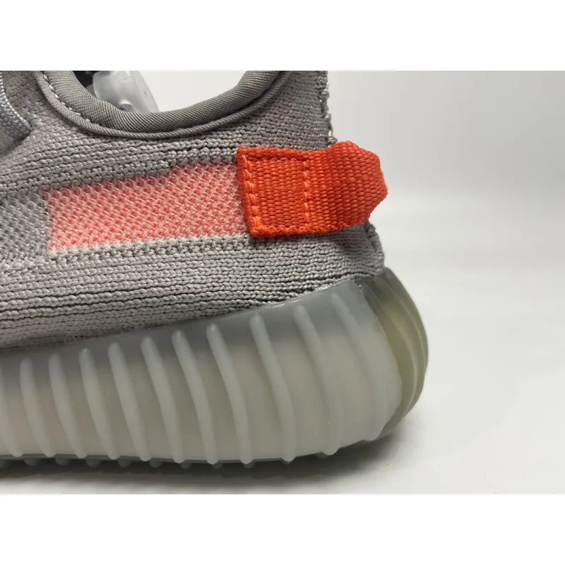 Get adidas Yeezy Boost 350 V2 Tail Light FX9017 (KID)