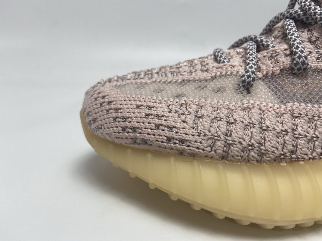 Get adidas Yeezy Boost 350 V2 Synth Reflective FV5675 (KID)