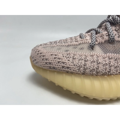 Get adidas Yeezy Boost 350 V2 Synth Reflective FV5675 (KID) 02