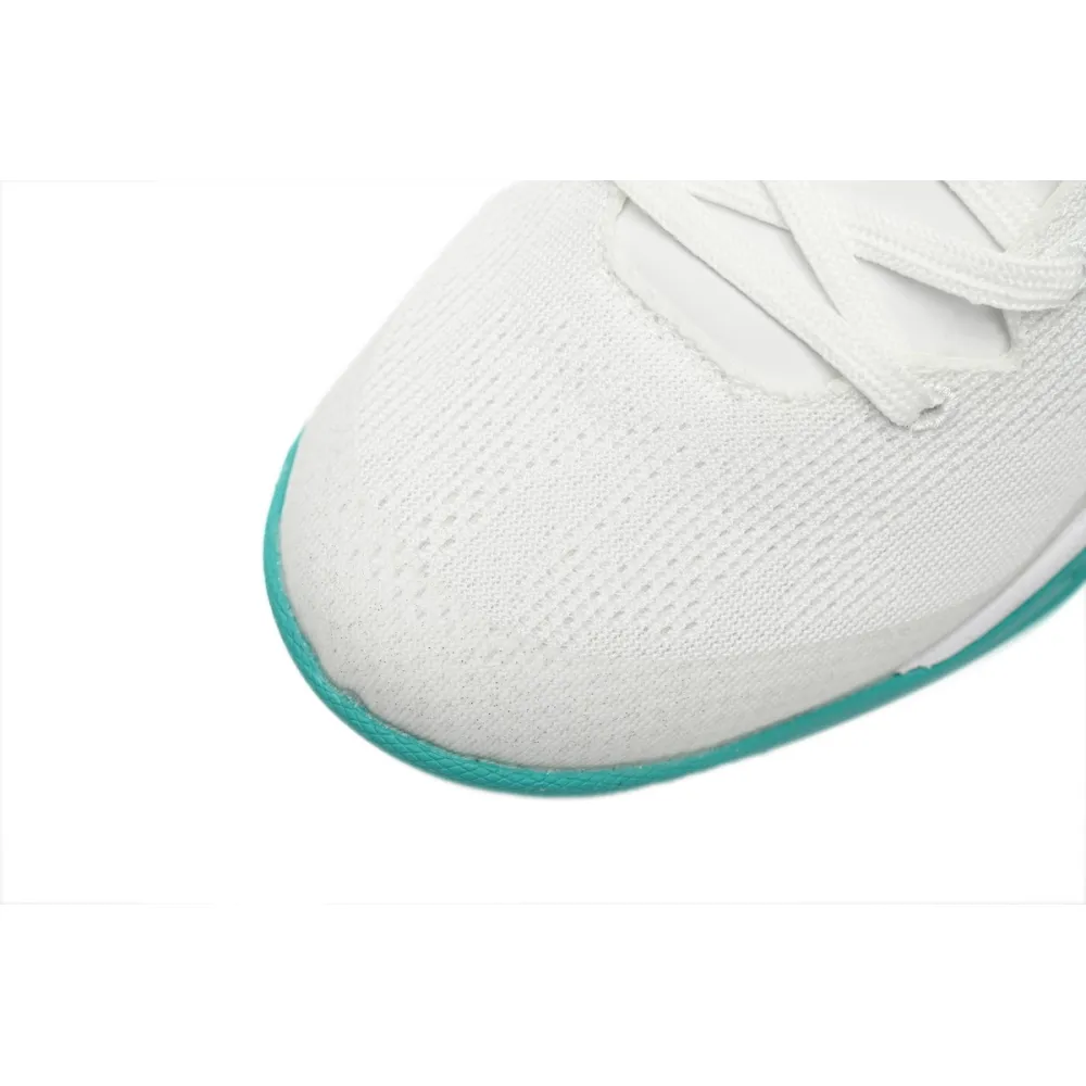 Get Nike Kobe 8 "Radiant Emerald" FQ3549-101