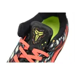 Get Nike Kobe 8 "Christmas" 555286-060