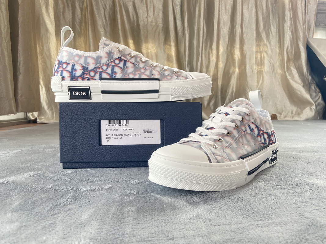Get Dior B23 Oblique Low Top Sneakers 1