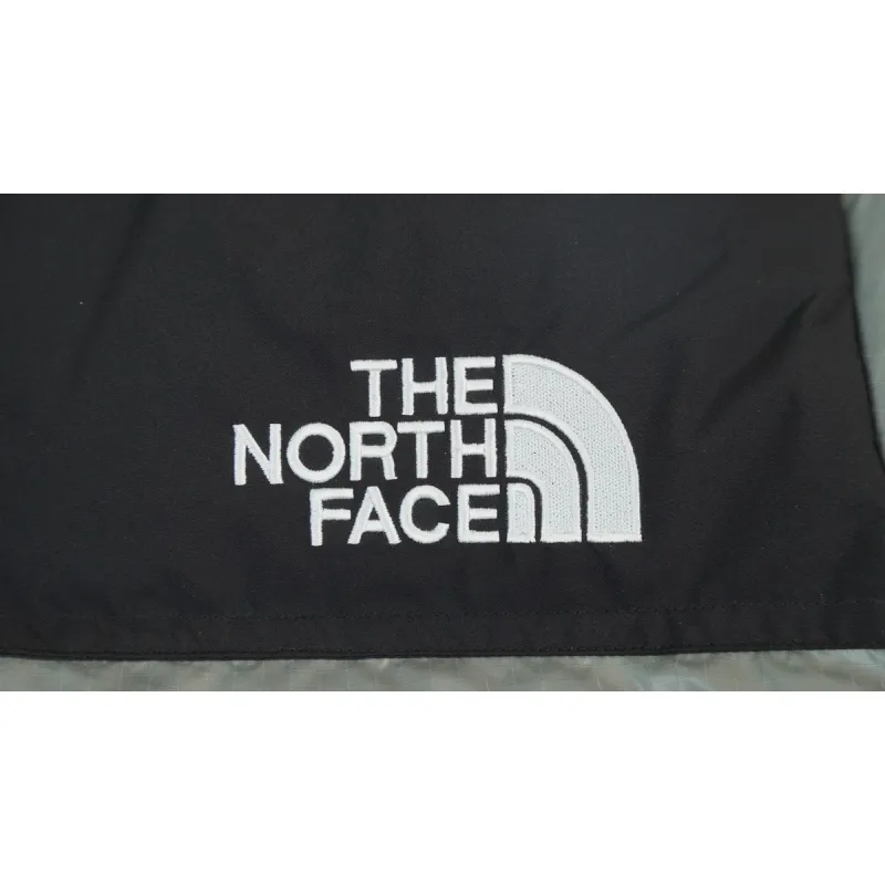High Quality The North Face Splicing White And Grey (Free Shipping) 1