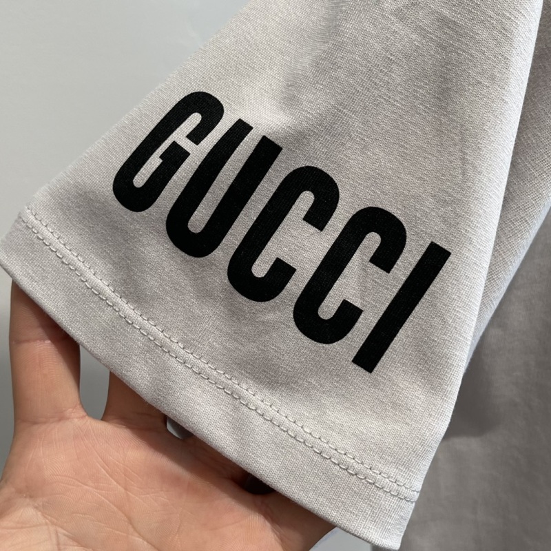 High Quality Gucci T-Shirt (Free Shipping) 1