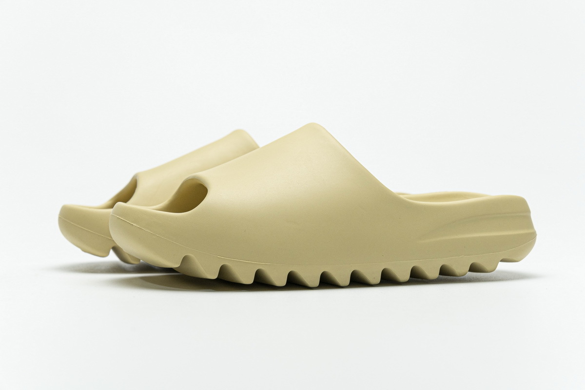 monica sneaker