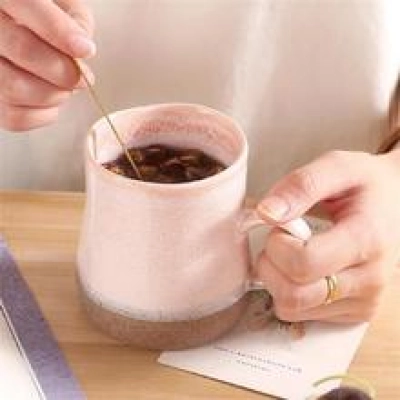 New Nordic Creative Wholesale Home Makeup Ins High Beauty Retro Water Cup Large Capacity Ceramic Cup 01