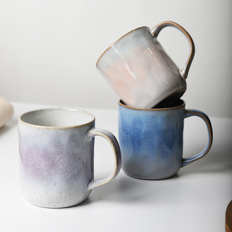 Hand-held patterned mug