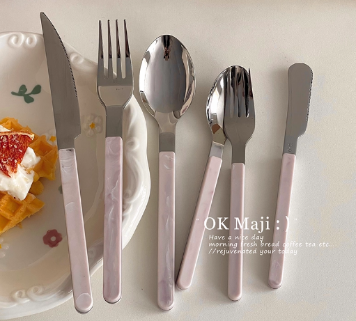 High-value stainless steel knife and fork set Western food ins cutlery fork spoon steak special three-piece knife, fork and spoon