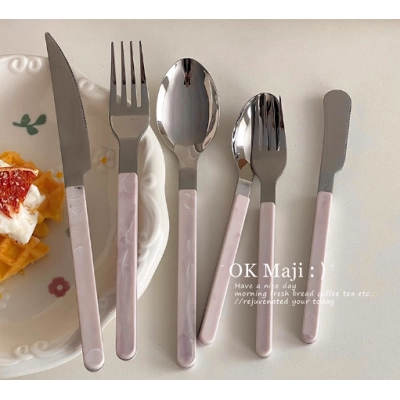 High-value stainless steel knife and fork set Western food ins cutlery fork spoon steak special three-piece knife, fork and spoon 01