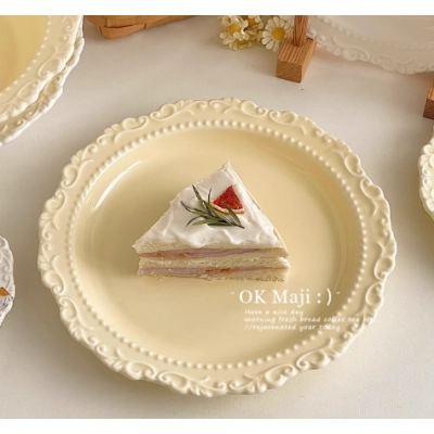 Retro French dessert plate ins style tableware plate high-end dinner plate ceramic dish plate cream style cake plate 02