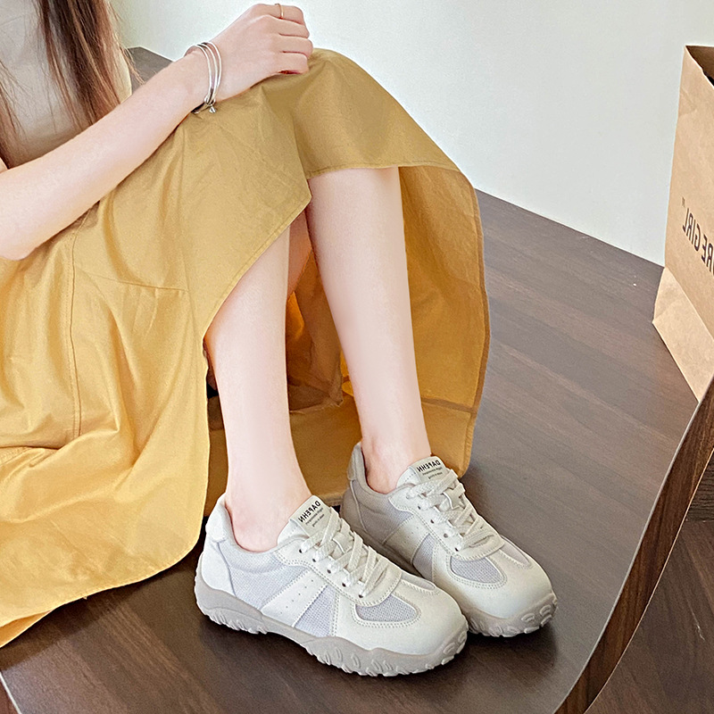 Women Soft Leather Retro Running Shoes Comfortable Casual Trainers