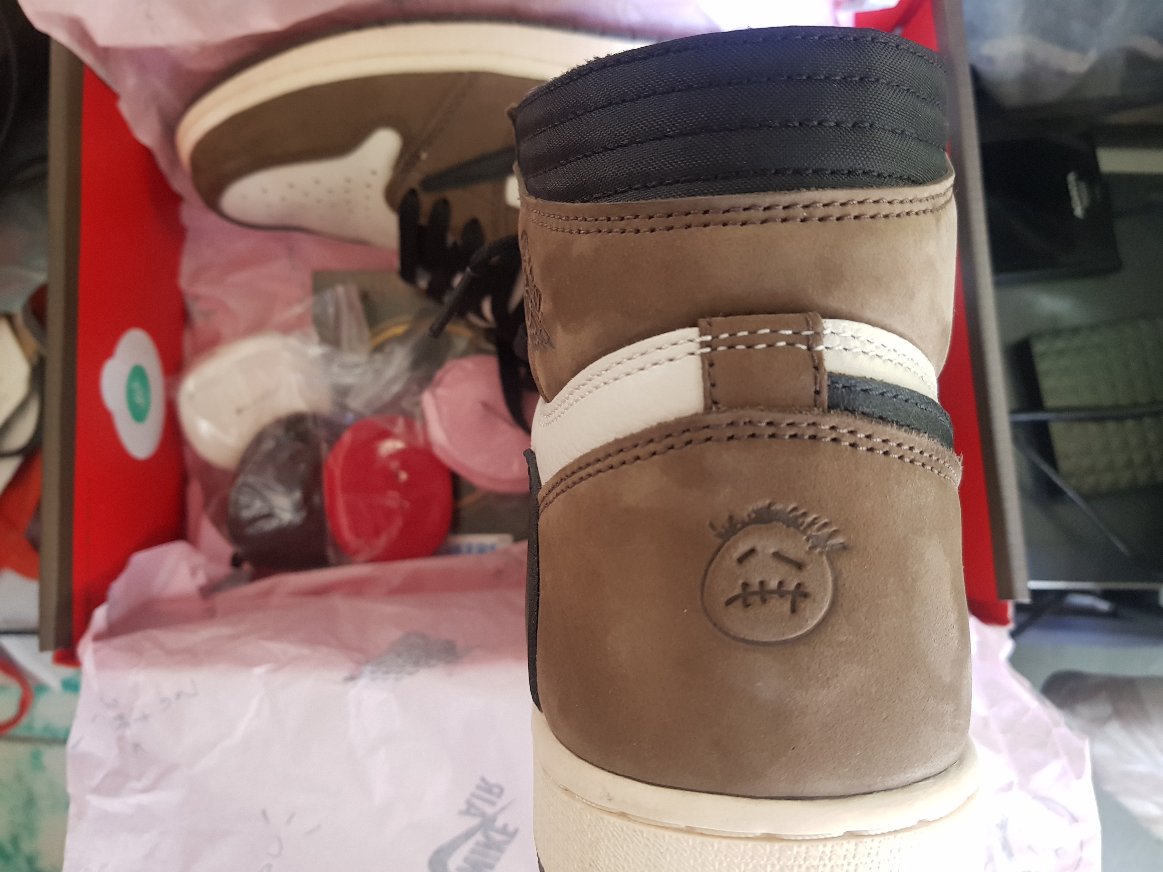 PKGoden  Air Jordan 1  Retro High Travis Scott SP34, CD4487-100  review 0