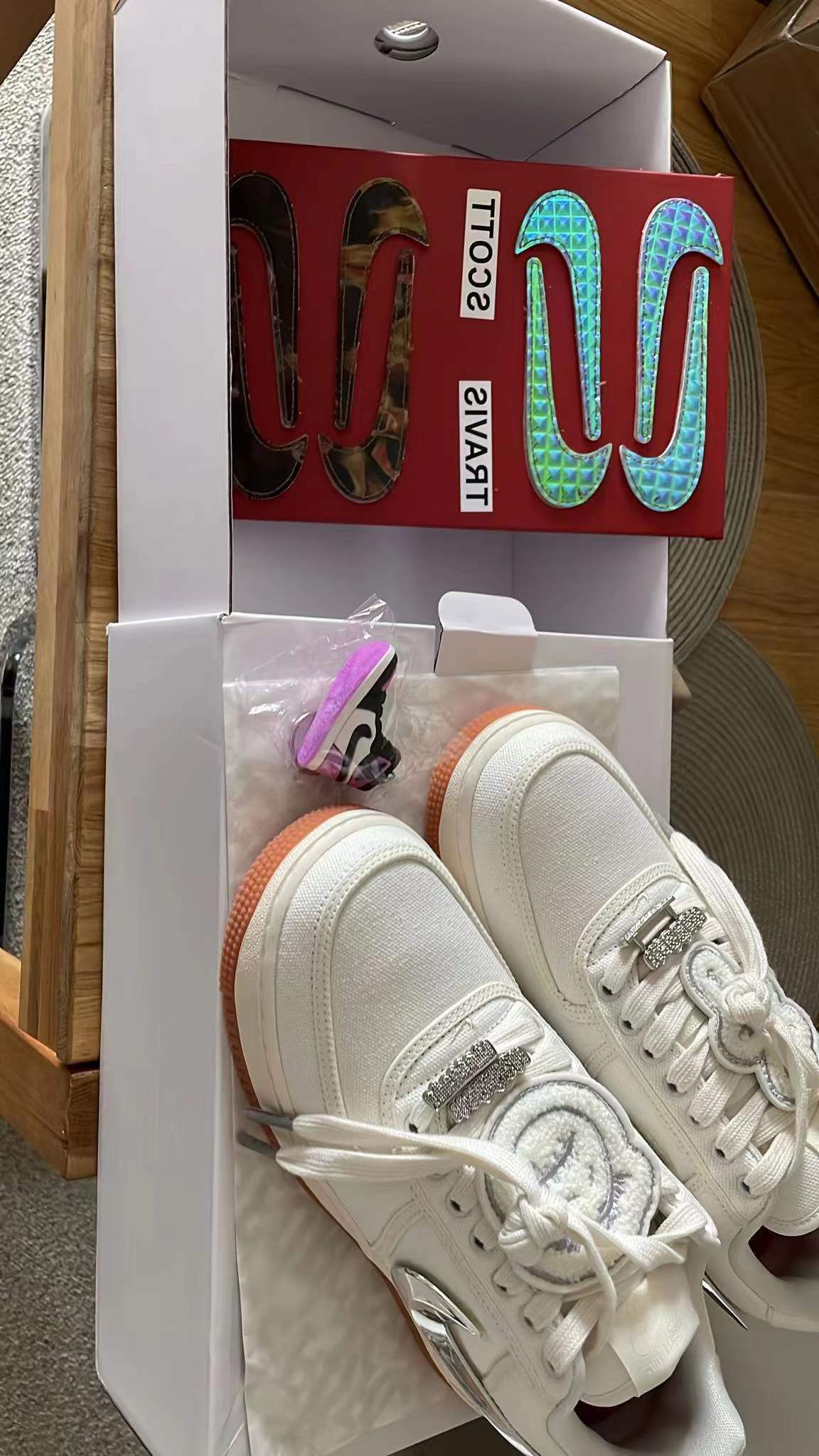 PKGoden  Air Force 1 Low Travis Scott Sail, AQ4211-101 review Neila Cesar