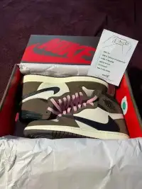 GET  Jordan 1 Retro High Travis Scott, CD4487-100 review 0