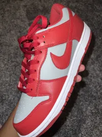PKGoden  Dunk SB Low Retro Medium Grey Varsity Red UNLV, CW1590-002 review 1