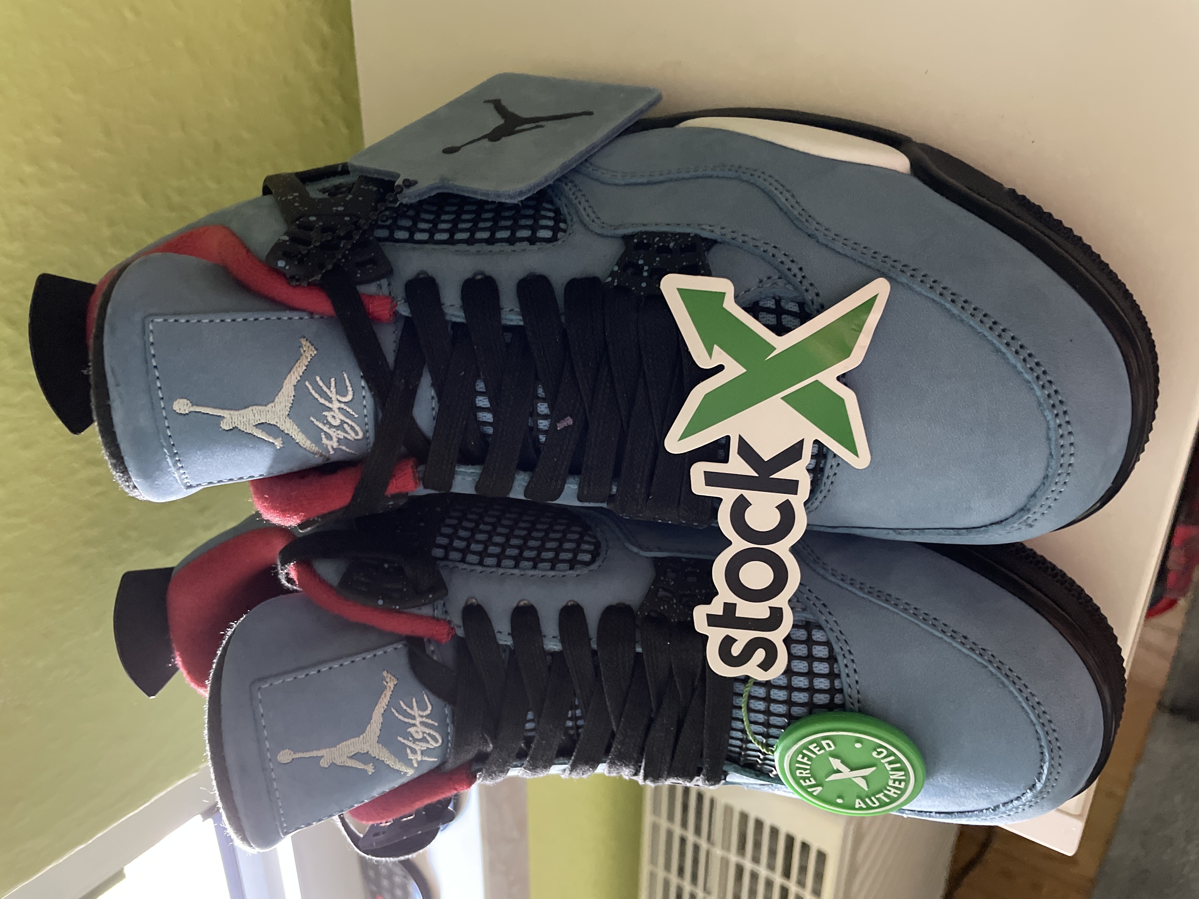 PKGoden    Jordan 4 Retro Travis Scott Cactus Jack, 308497-406 review Britta