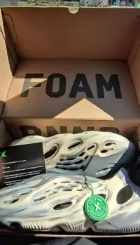 PKGoden  Yeezy Foam RNNR MXT Moon Gray, GV7904 review 0