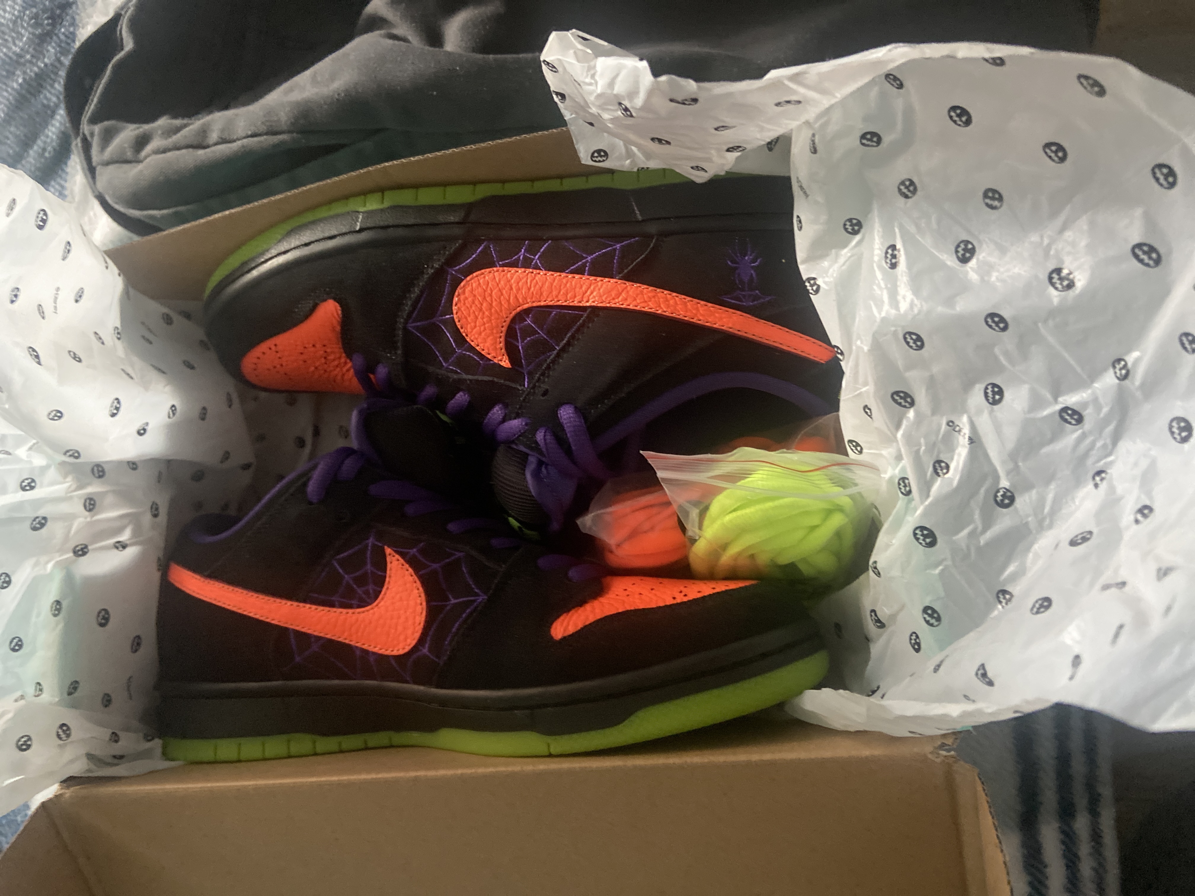 PKGoden  Dunk SB Low Night of Mischief Halloween, BQ6817-006 review 0