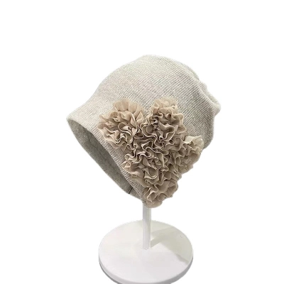 2026 Women's Japanese-Style Slouchy Beanie – Lightweight Knit Winter Hat with Floral Accent, Oversized Fit 01