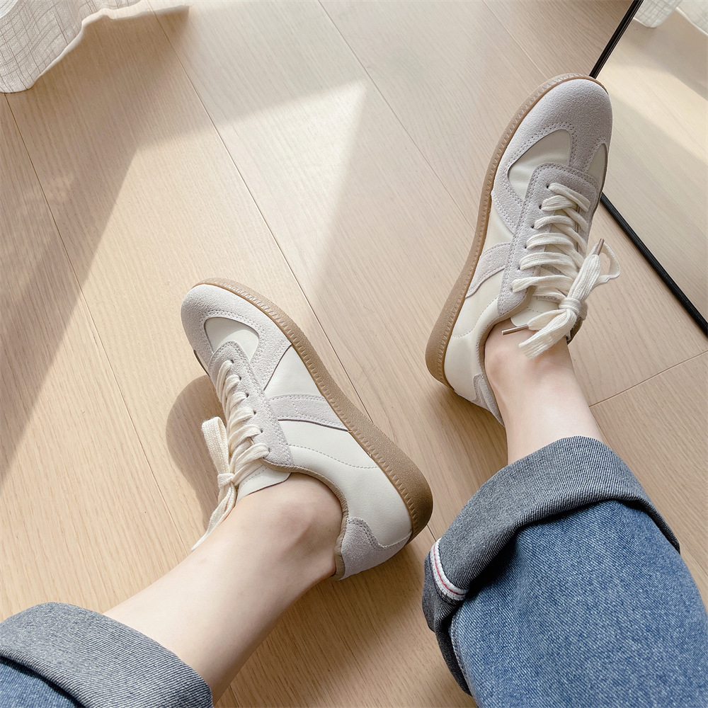 2026 Minimalist Luxury Women's Sneakers – Genuine Leather Flat Casual Shoes, Small-Batch Designer Footwear