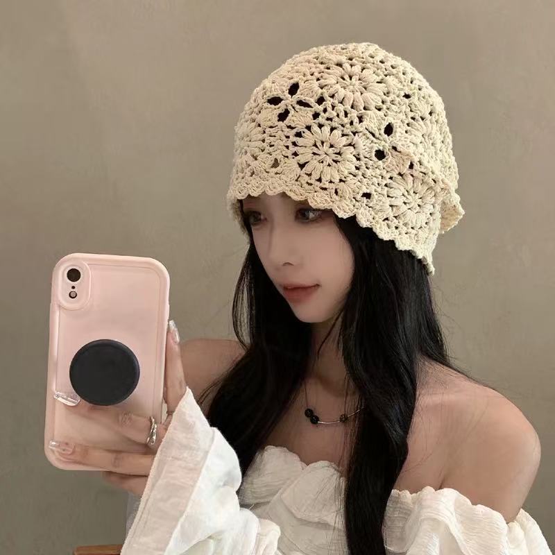 2025 Women's Japanese-Style Open-Knit Slouchy Hat – Lightweight Spring Summer Beanie with Removable Floral Accent
