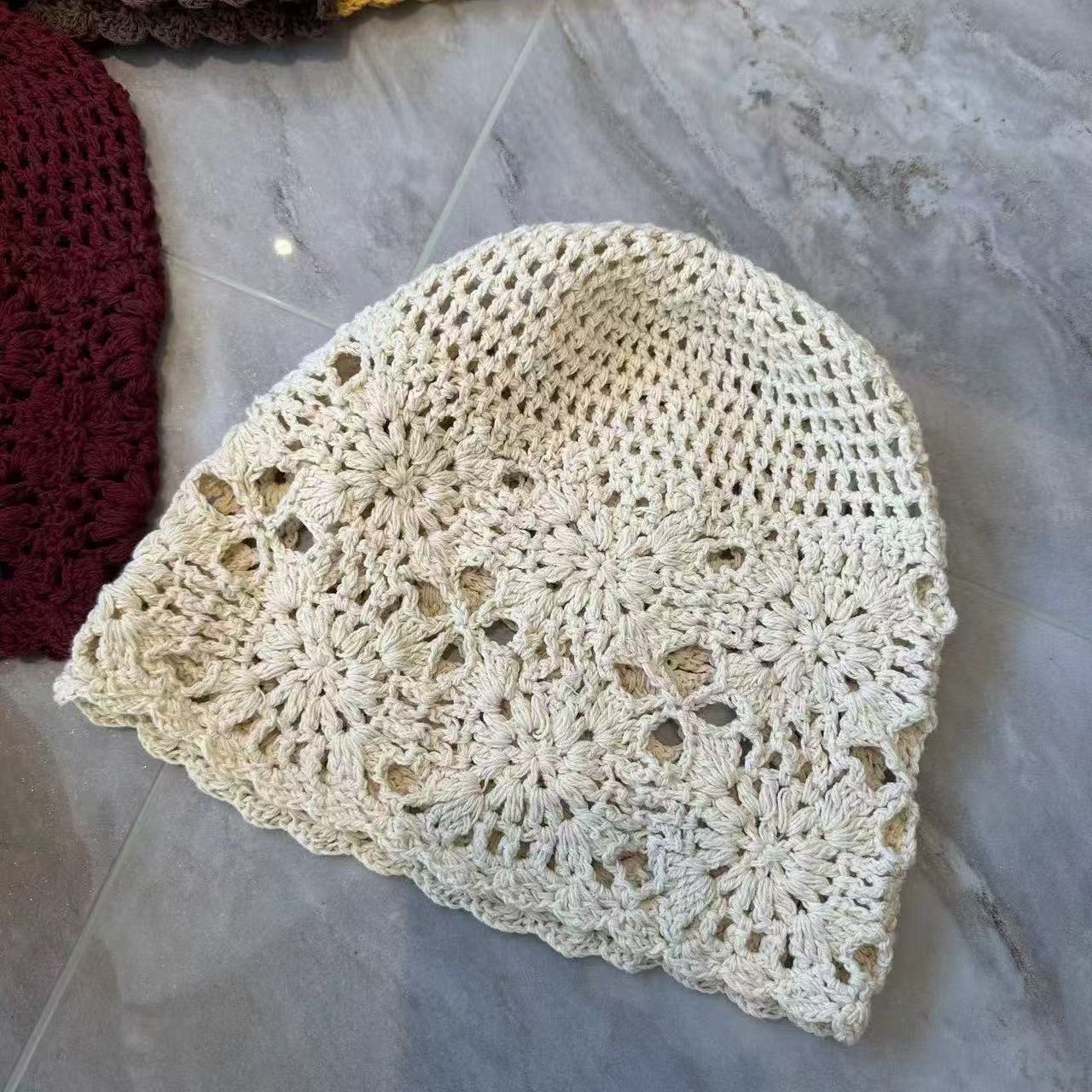 2025 Women's Japanese-Style Open-Knit Slouchy Hat – Lightweight Spring Summer Beanie with Removable Floral Accent