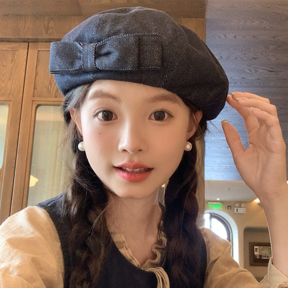 2025 Women's Heavy-Detail Denim Beret – Handmade Double-Layer Bow, Face-Slimming Painter Hat for Large Head Sizes