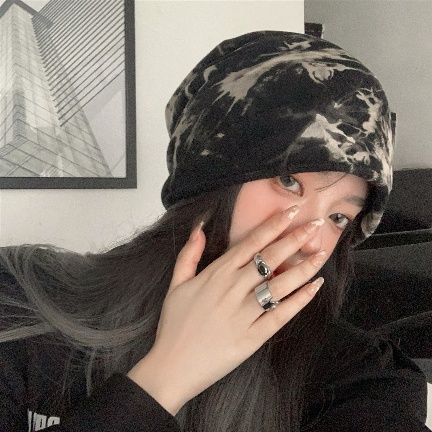 2025 Women's Japanese-Style Slouchy Beanie – Lightweight Dark Tie-Dye Knit Hat, Cool Minimalist Spring Summer