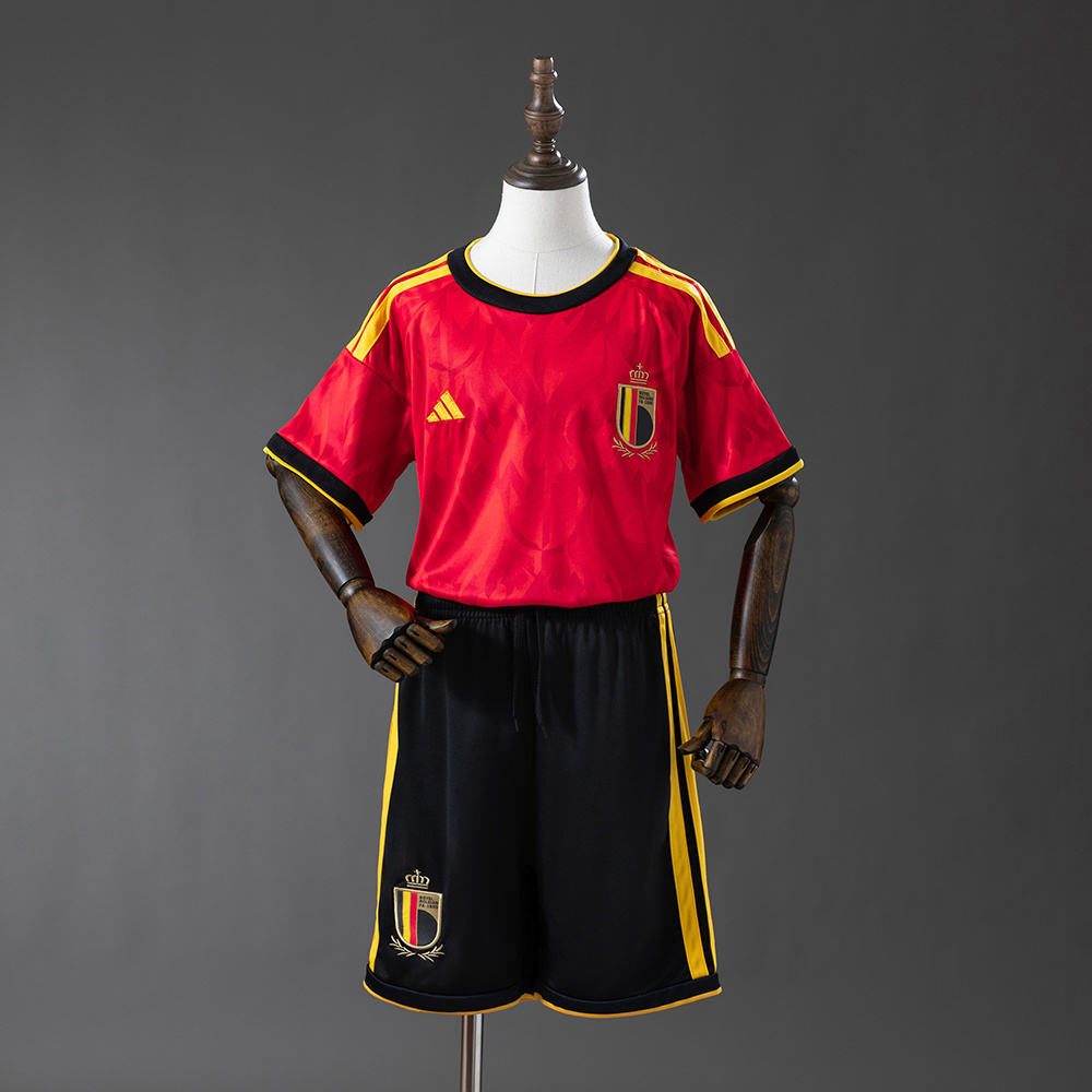 Kit Infantil Home da Bélgica 2026