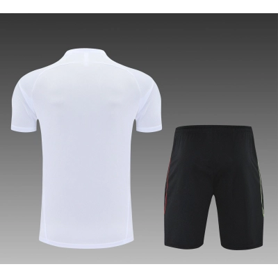 Kit de Treino da Juventus 2025 Preto e Branco 02