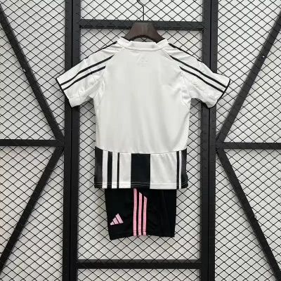 Kit Infantil Home da Juventus 2025-2026 02