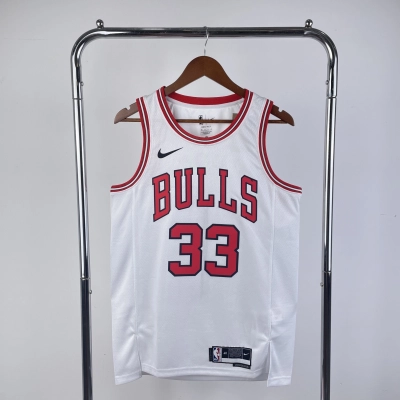 Regata Home Branca do Chicago Bulls Pippen Nº 33 01
