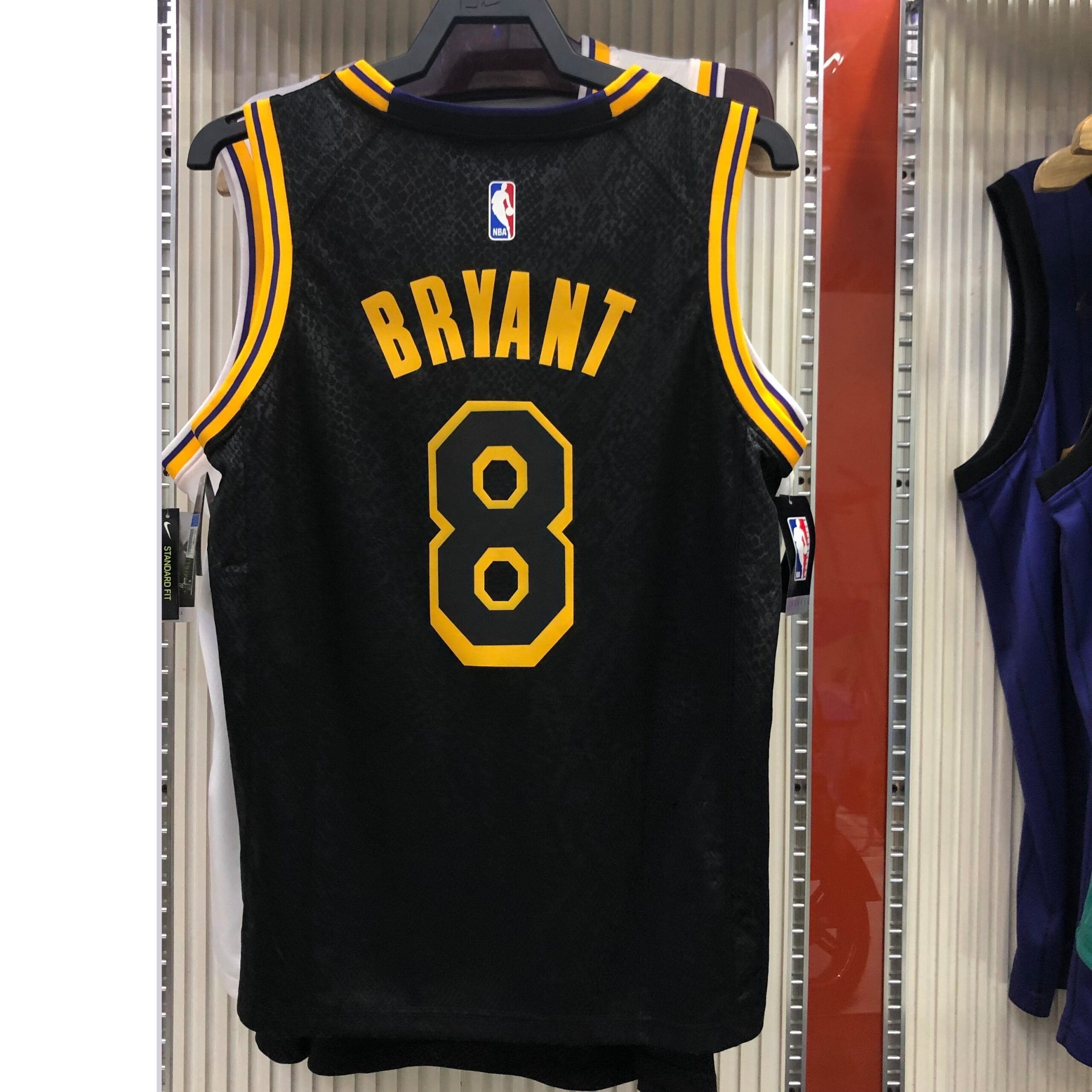 Regata Snake do Los Angeles Lakers Kobe Nº 8 