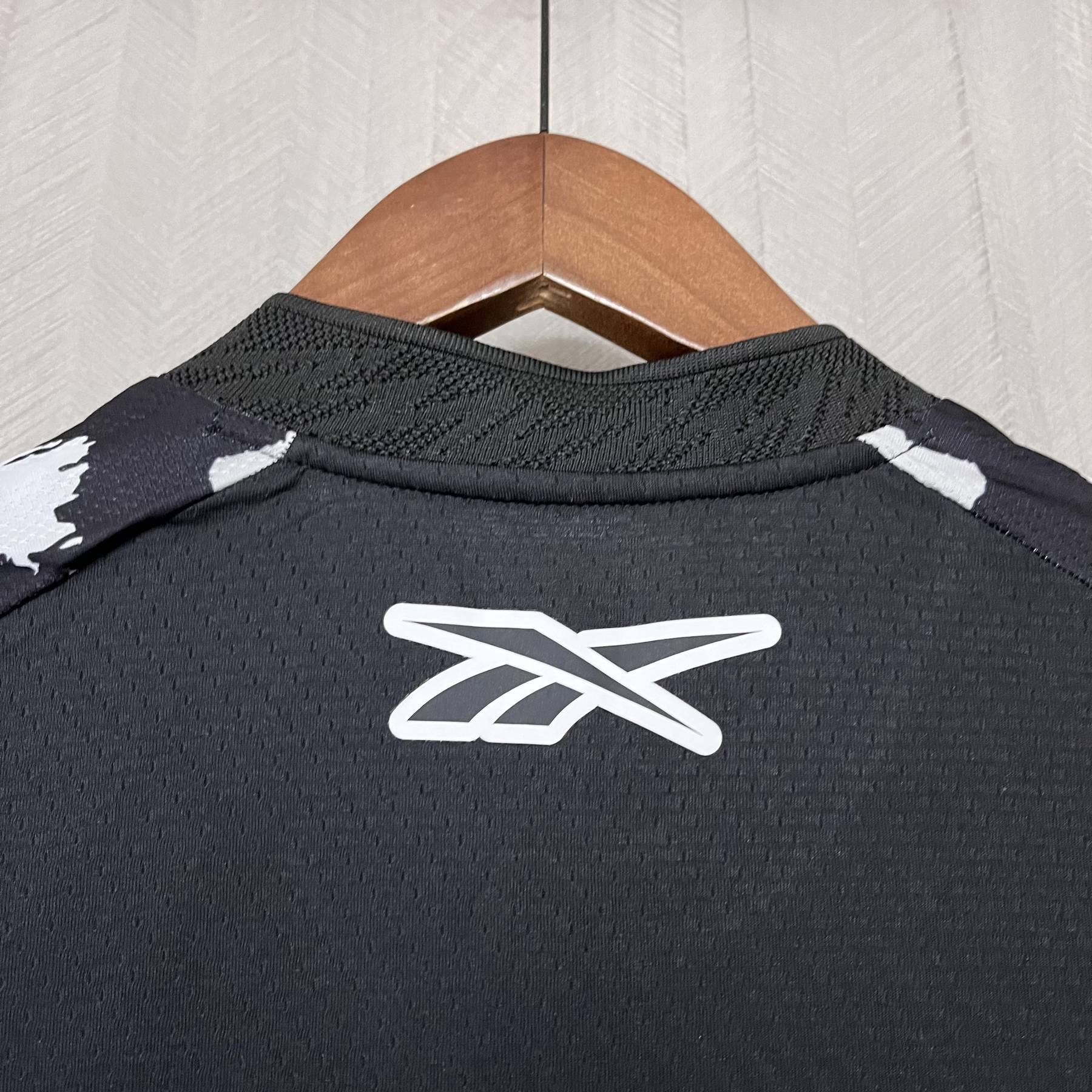 Camisa Torcedor Quarta Preta e Branca do Botafogo 2025/26