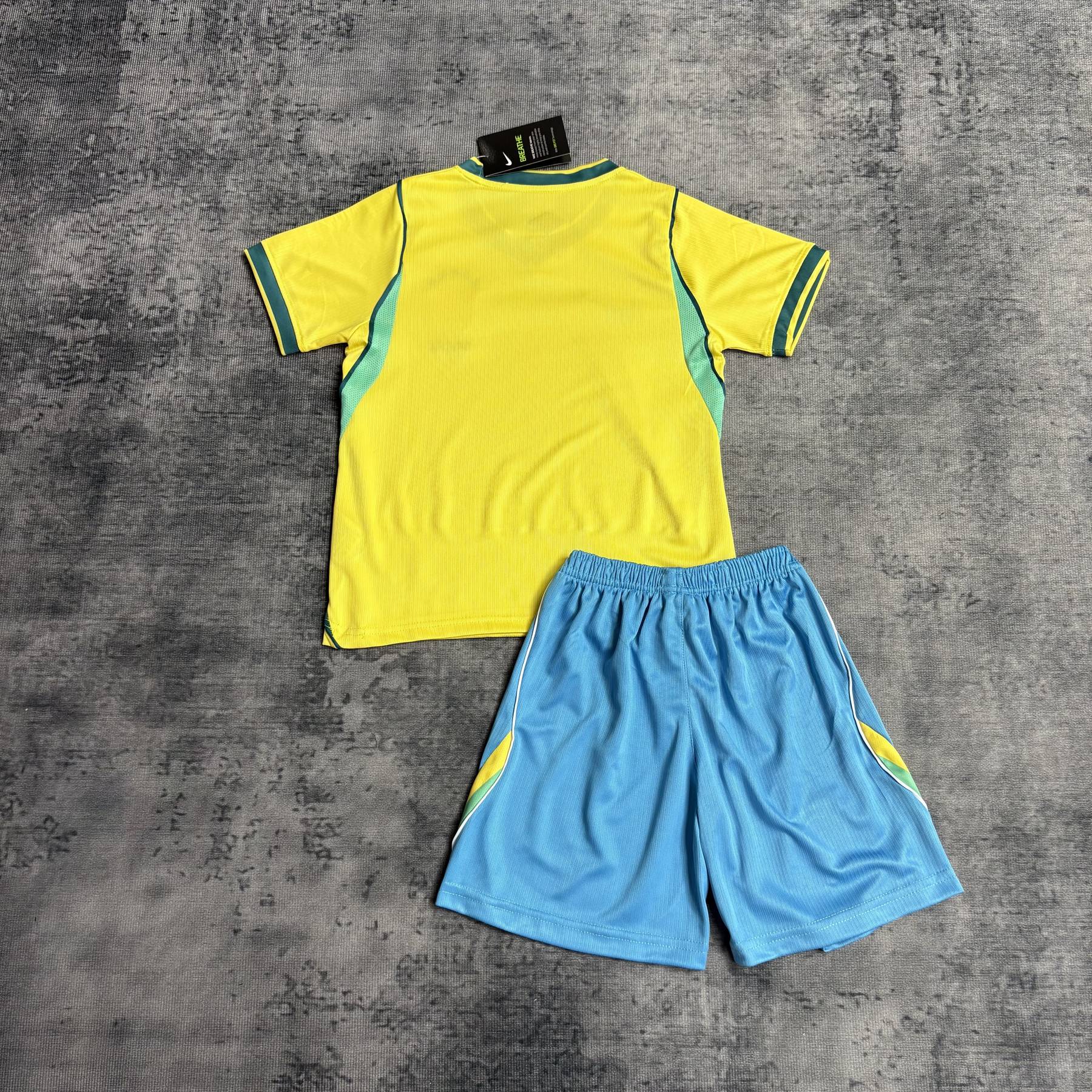 Kit Infantil Home do Brasil 2026 Amarelo com Shorts