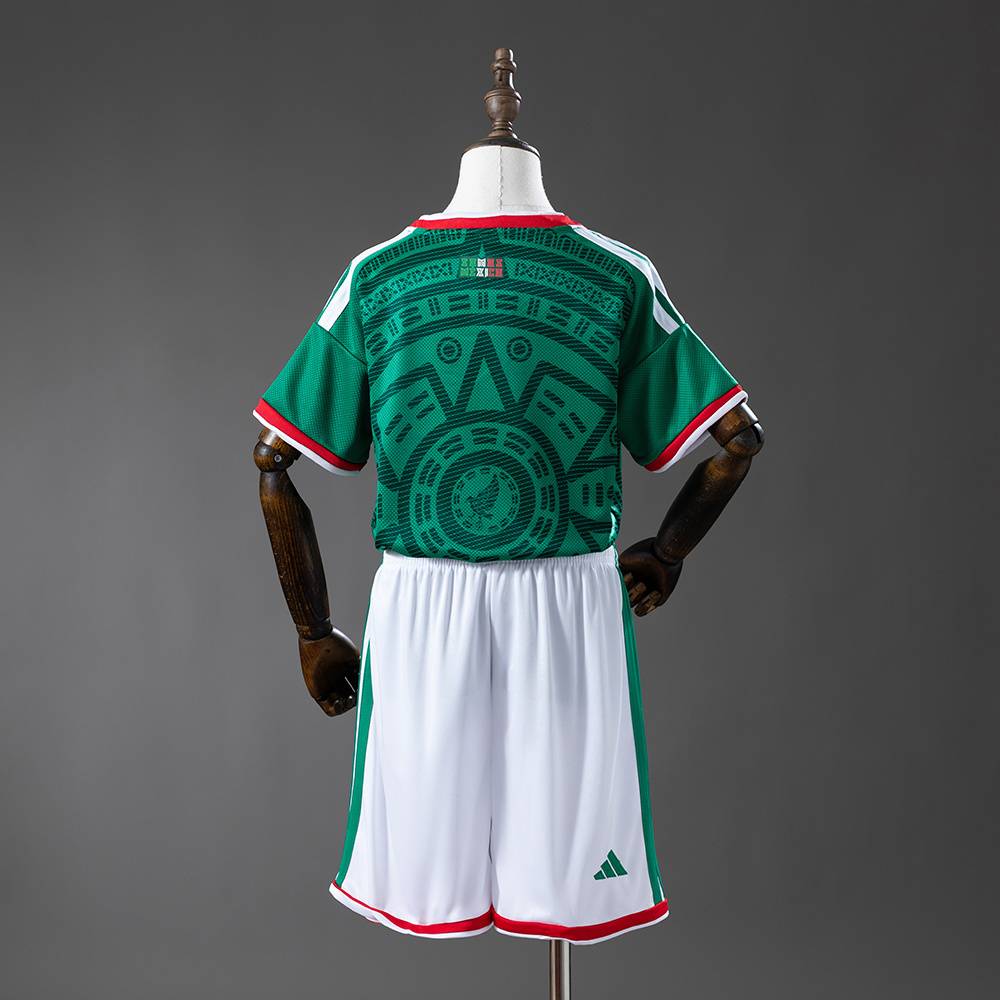 Kit Infantil Home do México 2026