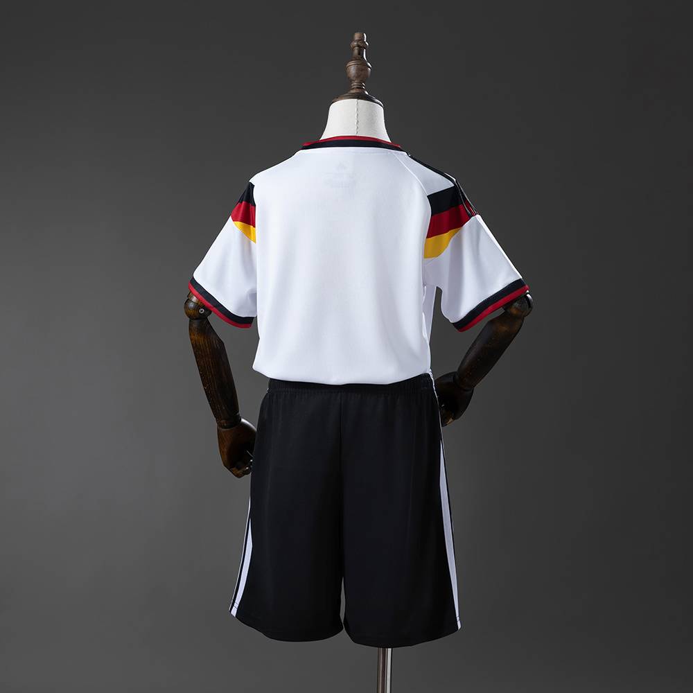 Kit Infantil Home da Alemanha 2026